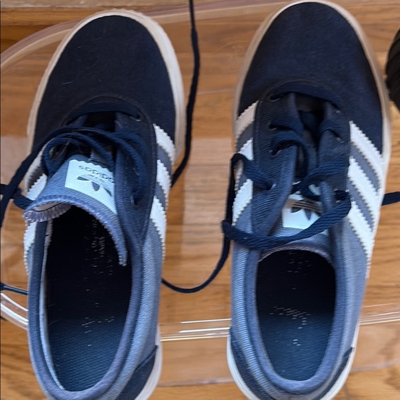 Adidas Adi-ease J Boys Sneakers Style : Ee6125; SZ: 3.5 EUC - Picture 8 of 9